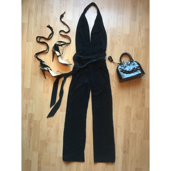 Zara Pants - 🌺HOST PICK 🌺NWT Zara Dark Green Velvet Jumpsuit